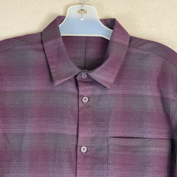 Lululemon Shirt Mens M Burgundy Plaid Flannel Long Sleeve Chest Pocket Button Up - Picture 2 of 10